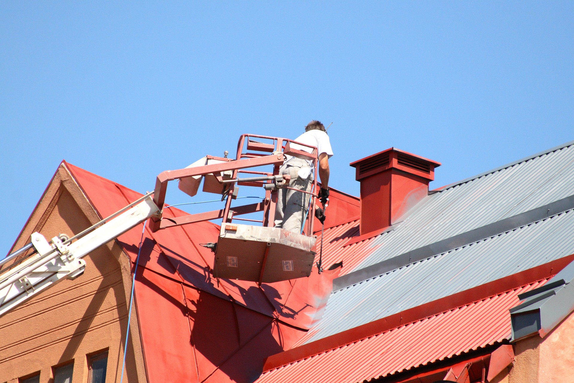 Roof painter